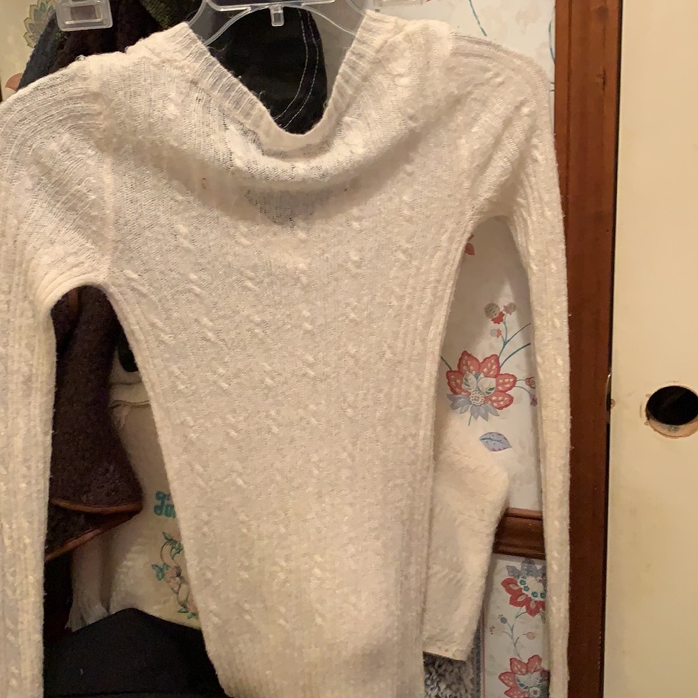 Lightweight sweater - Picture 2 of 2